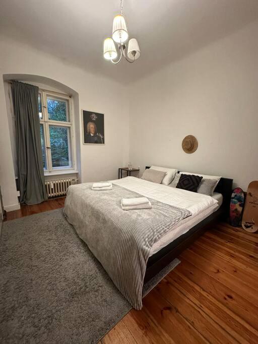 Grosses Apartment Am Kudamm Berlin Exterior photo